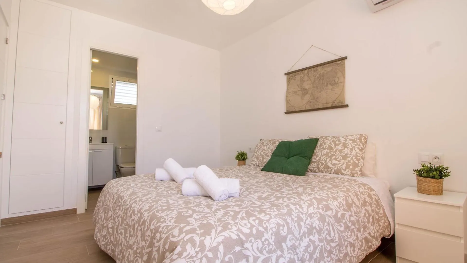 Apartamento Vistamarina A108 by IVI Real Estate Torremolinos España