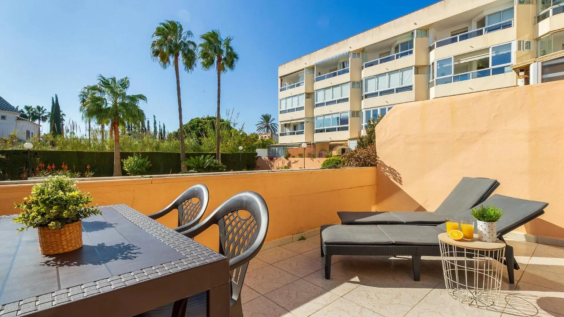 Apartamento Vistamarina A108 by IVI Real Estate Torremolinos