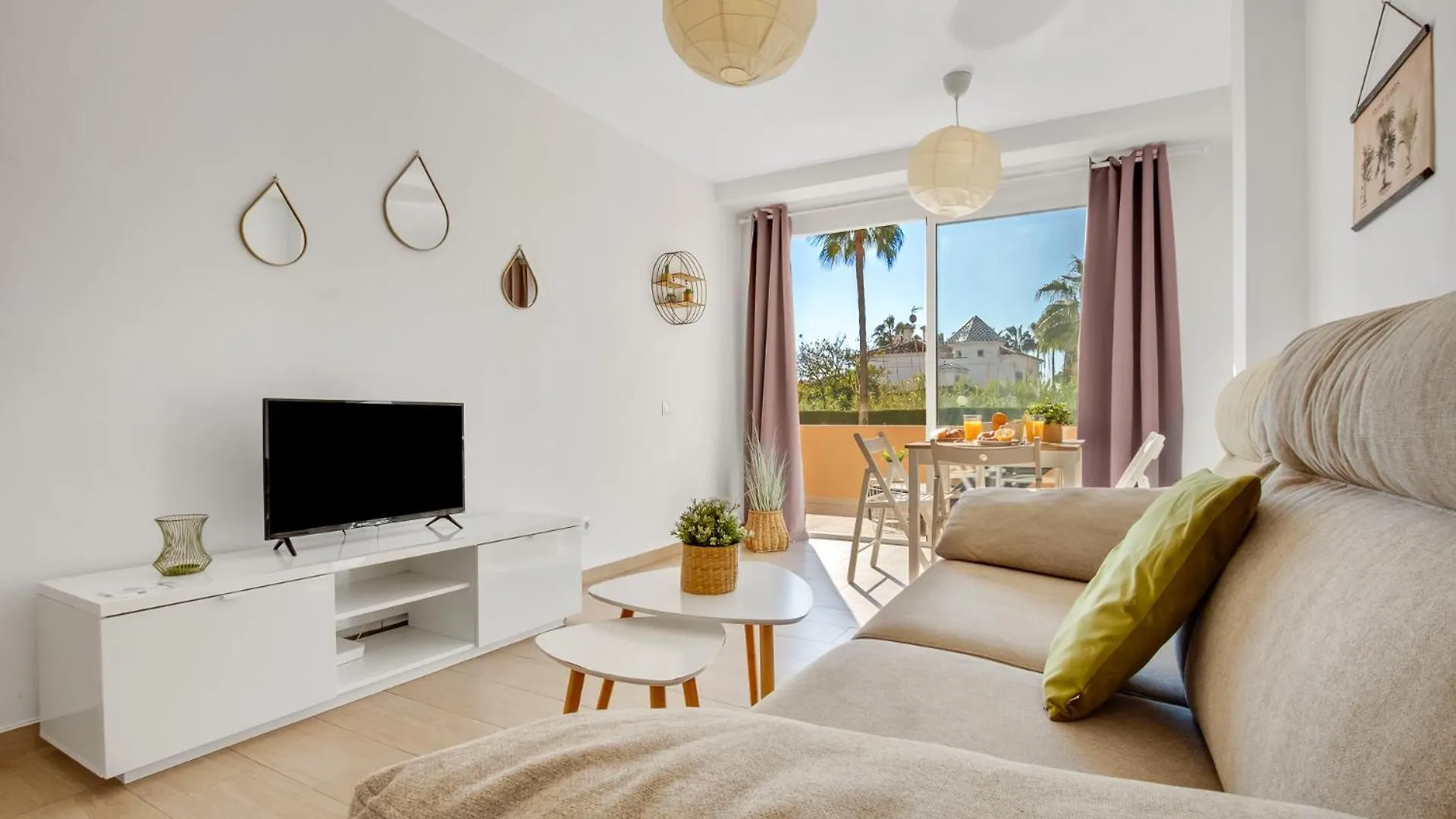 Apartamento Vistamarina A108 by IVI Real Estate Torremolinos